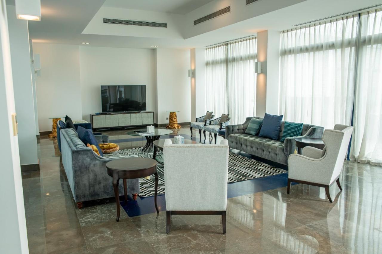 Nurai Losin Estate * Abu Dhabi